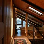Alpstuga Casa Del Castoro